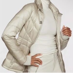 Athleta Women's Light Beige Puffer Jacket
